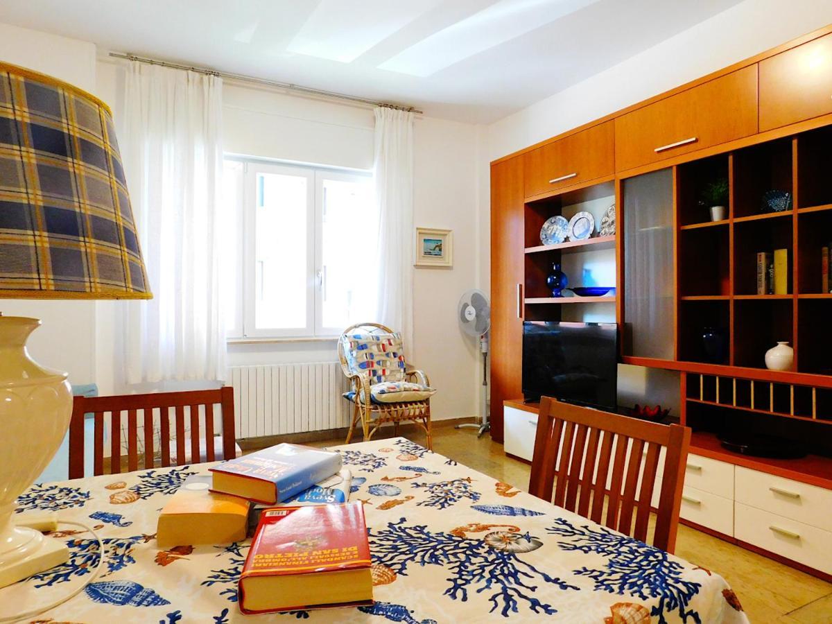 Fantastico Appartamento In Centro, Levanto Eksteriør bilde